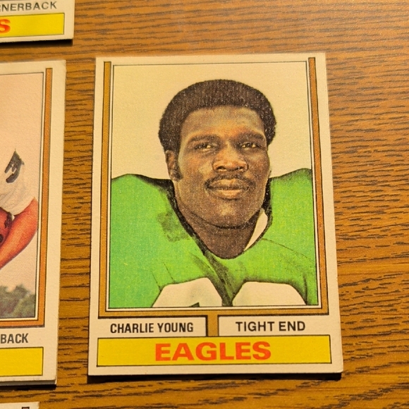 Topps Vintage Eagles Football Card Set - Picture 5 of 9